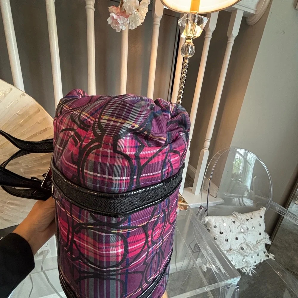 EUC Coach Poppy Pink and Black Shoulder Bag with Plaid Design - Picture 4 of 15